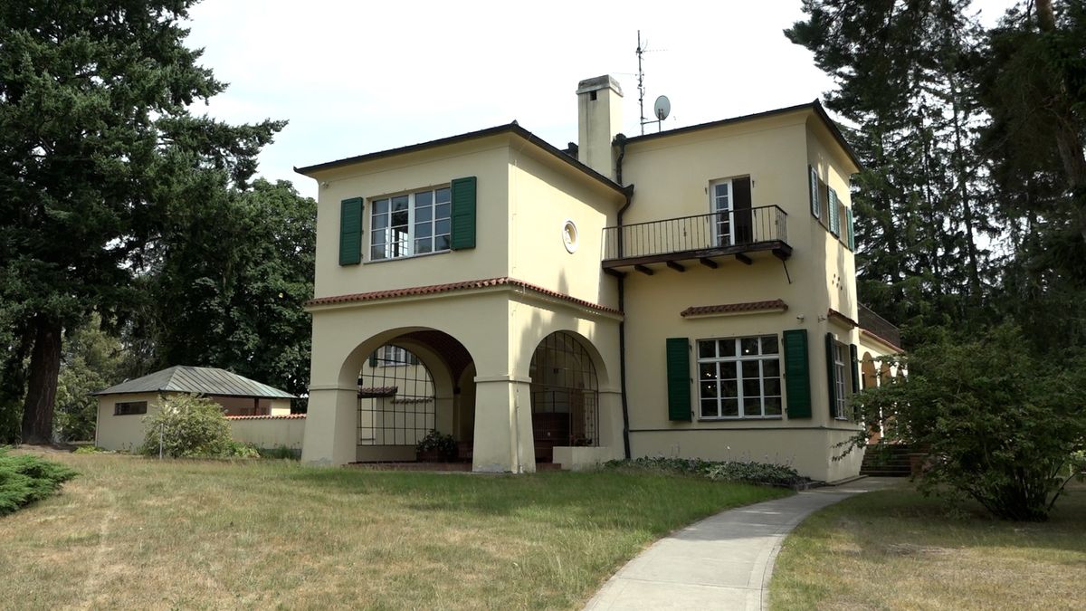 Úřad vlády se zbavuje Benešovy vily. Získá ji muzeum